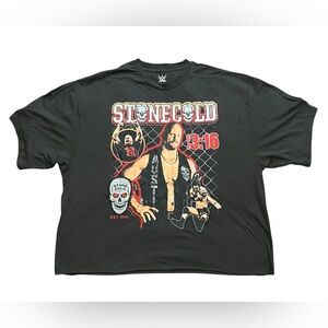 NWOT WWE Stone Cold Steve Austin
Cropped Graphic Tee 3XB
